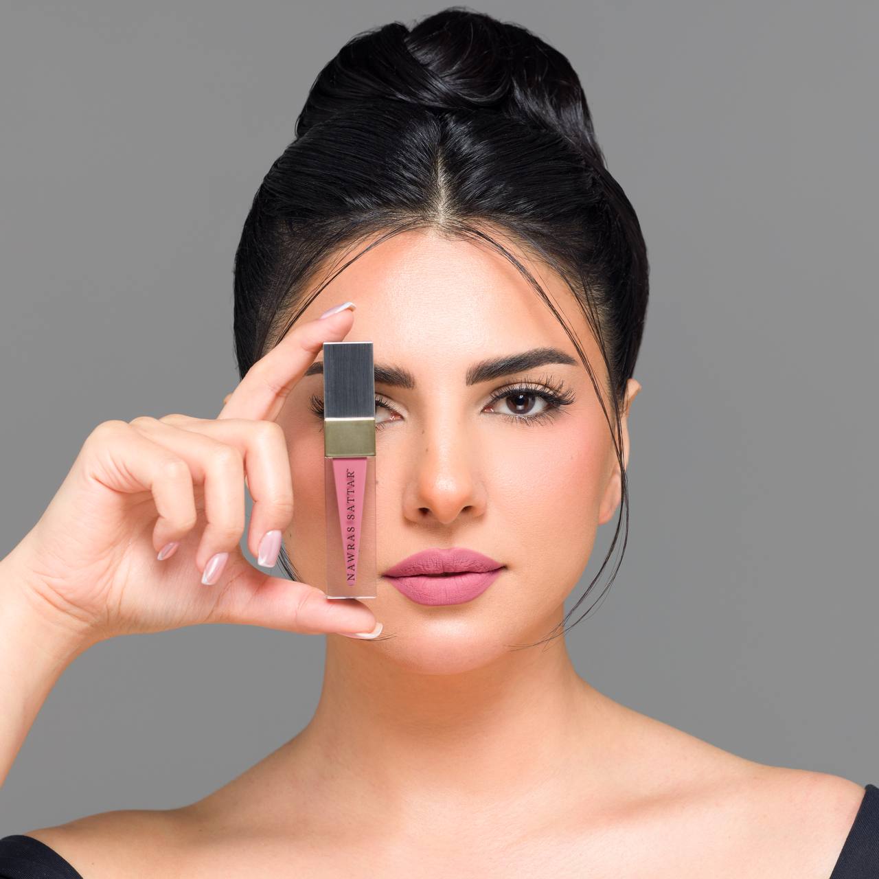 Nawras Sattar Velmatte Lipstick - Not Pink Shade