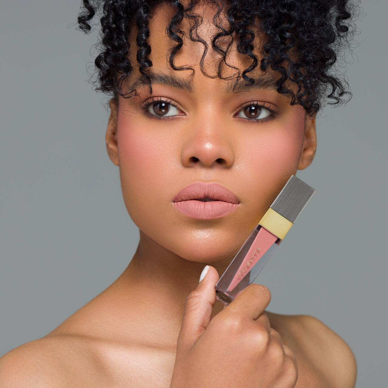 Nawras Sattar Velmatte Lipstick - Free Shade